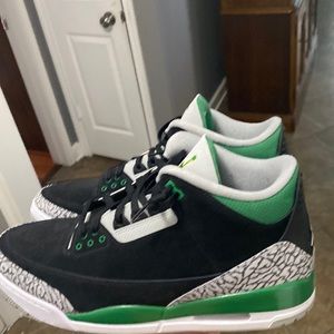 Jordan’s help the kid out need bread